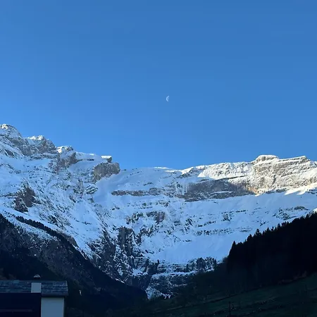 Le Taillon 2* Gavarnie