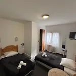 Le Taillon Otel 2*